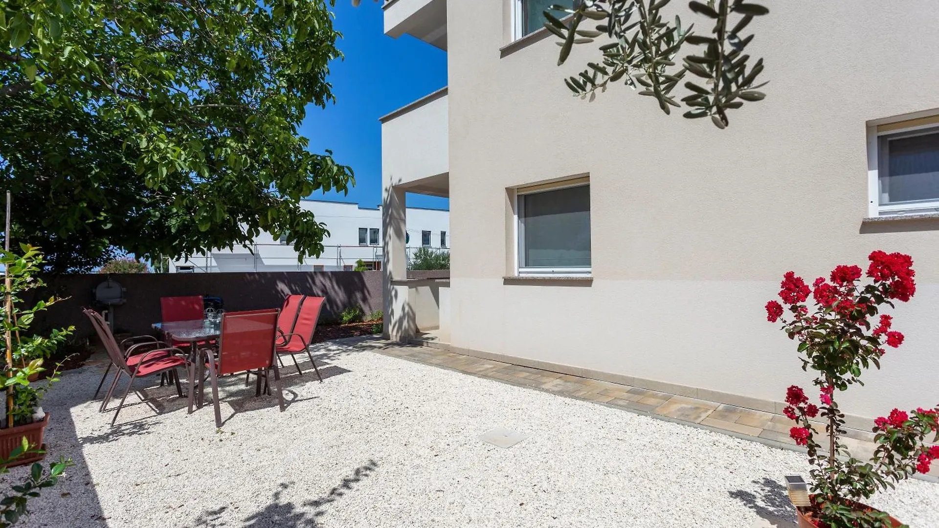 Modernes Ferienhaus In Strandnaehe Fazana Croatia